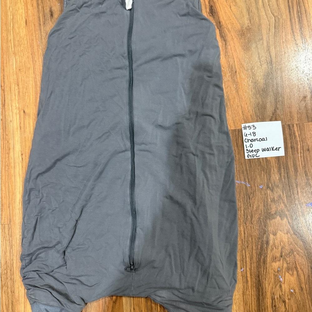 Kyte BABY Charcoal Sleep bag Walker 1.0